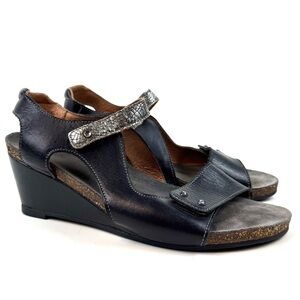 Taos Sandals Black Leather Chrissy Strappy Wedge Comfort Shoes Size 40 / 9.5
